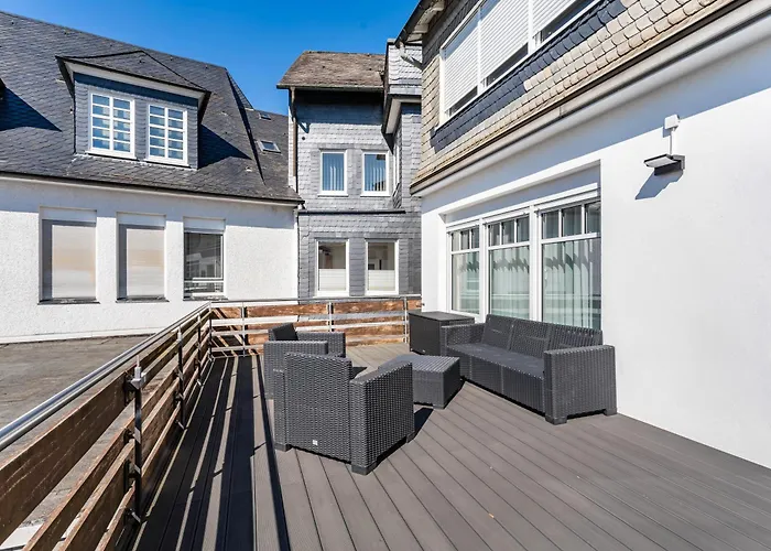 Sophie Stecker Schmallenberg